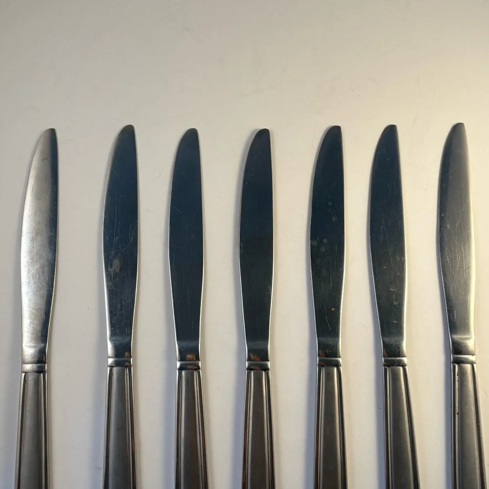 7 Piece Pfaltzgraff Everyday Chalfonte Knives Stainless Steel Glossy Outlined‎